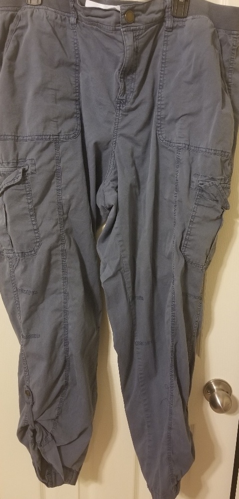 Sonoma 24w crop pants